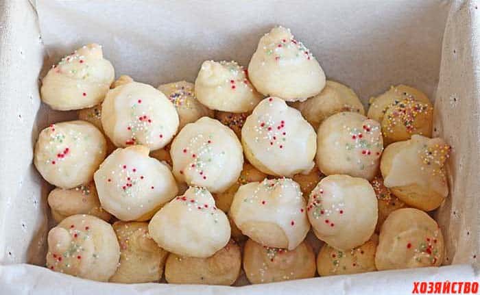 Itališki kalėdiniai sausainiai