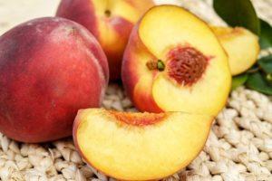 Nutzen und Schaden von Pfirsichen für die Gesundheit, Zusammensetzung, Auswahlregeln und Eigenschaften