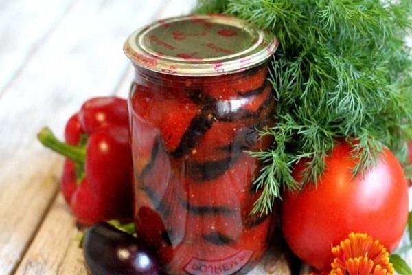 cà chua và rau thơm