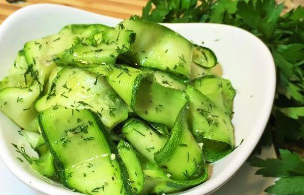 Courgettes en fines rayures