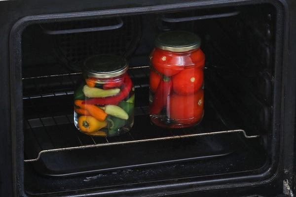 tomatoes in the oven