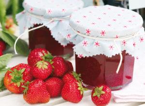 22 beste stap-voor-stap aardbeienjamrecepten voor de winter