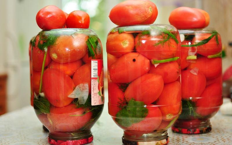 tomates con pimienta