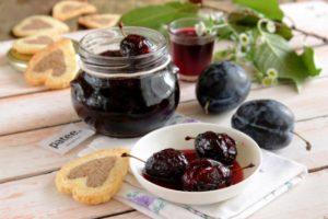 TOP 6 recipes for plum jam with seeds at home for the winter