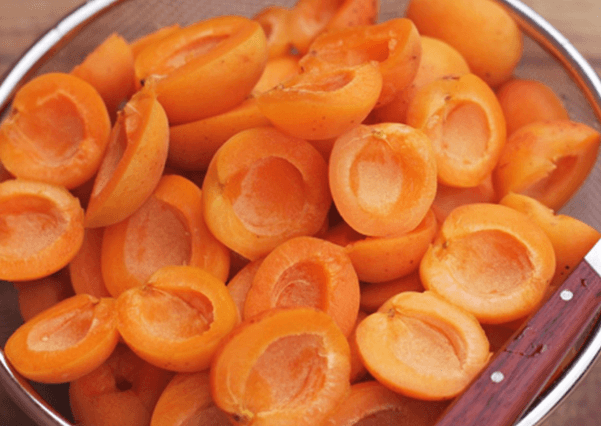 cooking apricot
