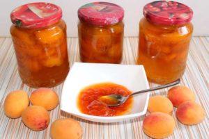 Pangunahing 25 simpleng mga recipe para sa paggawa ng aprikot na jam para sa taglamig