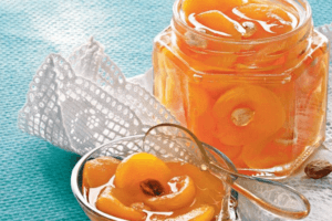 8 receptes TOP per fer melmelada d'albercoc en rodanxes per a l'hivern