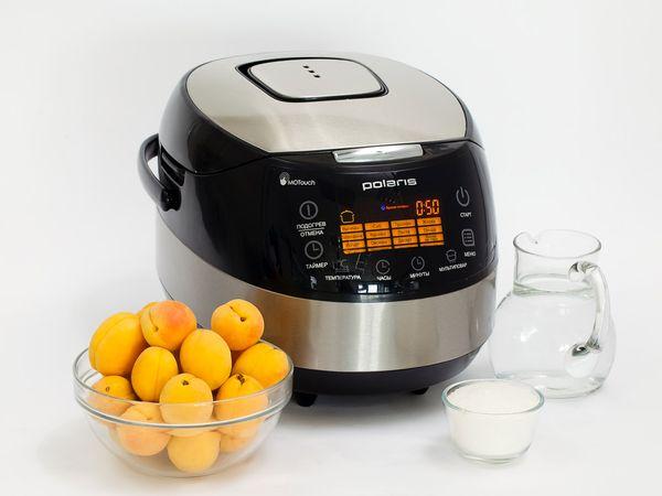 slow cooker and apricots