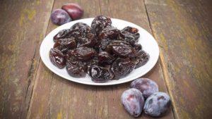 TOP 4 recipes on how to cook prunes for the winter at home