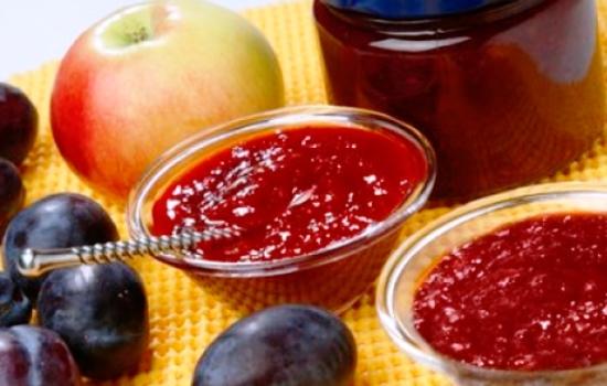 jam with plums