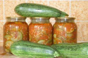 Una deliziosa ricetta per cucinare zucchine con salsa satsebeli per l'inverno