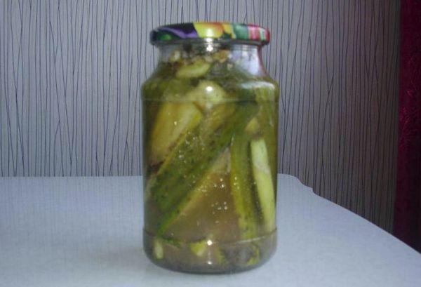 burk med pickles