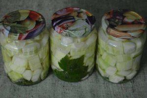 6 instant na mga recipe ng zucchini para sa taglamig ay dilaan mo ang iyong mga daliri