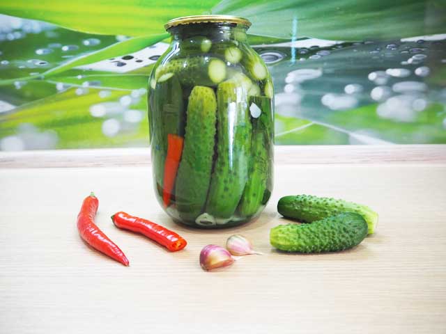 cucumbers with pepper