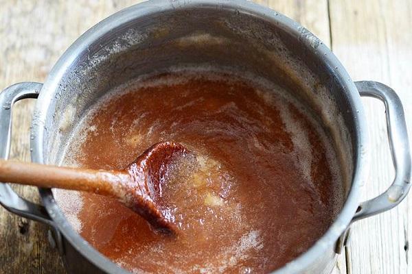 jam in a saucepan