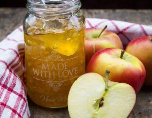 9 geriausi žiemai paruošti obuolių želė su želatina ir be jos receptai
