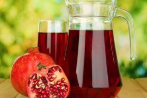 9 najlepších domácich receptov na granátové jablko kompóty