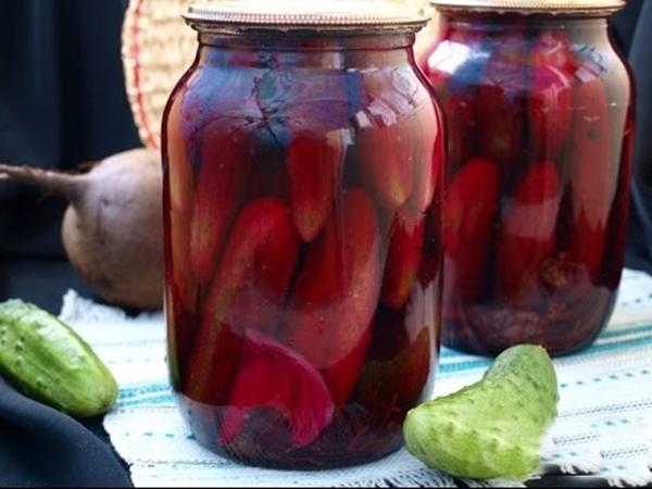 cucumbers with beets for the winter