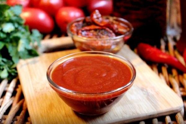 salsa de tomate con canela