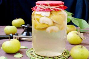 TOP 2 recepten voor het maken van appel- en muntcompote voor de winter