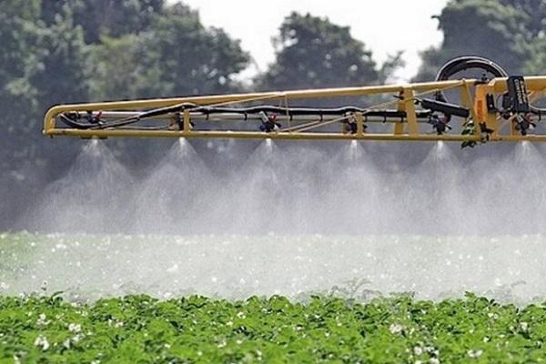pesticidų paskleidimas