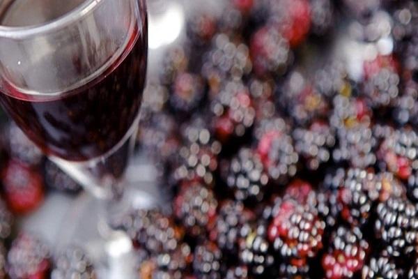 blackberry wine