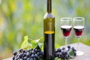 The best recipe for making wine from Moldova grapes at home