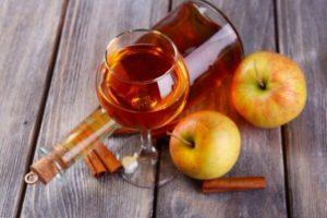 13 rețete ușoare, pas cu pas, de vin de mere